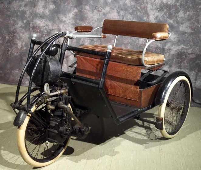1901 tri moto crescent